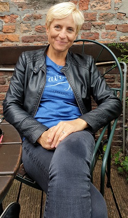Lucie Brožová - Kompost - kompenzační a posturální terapie